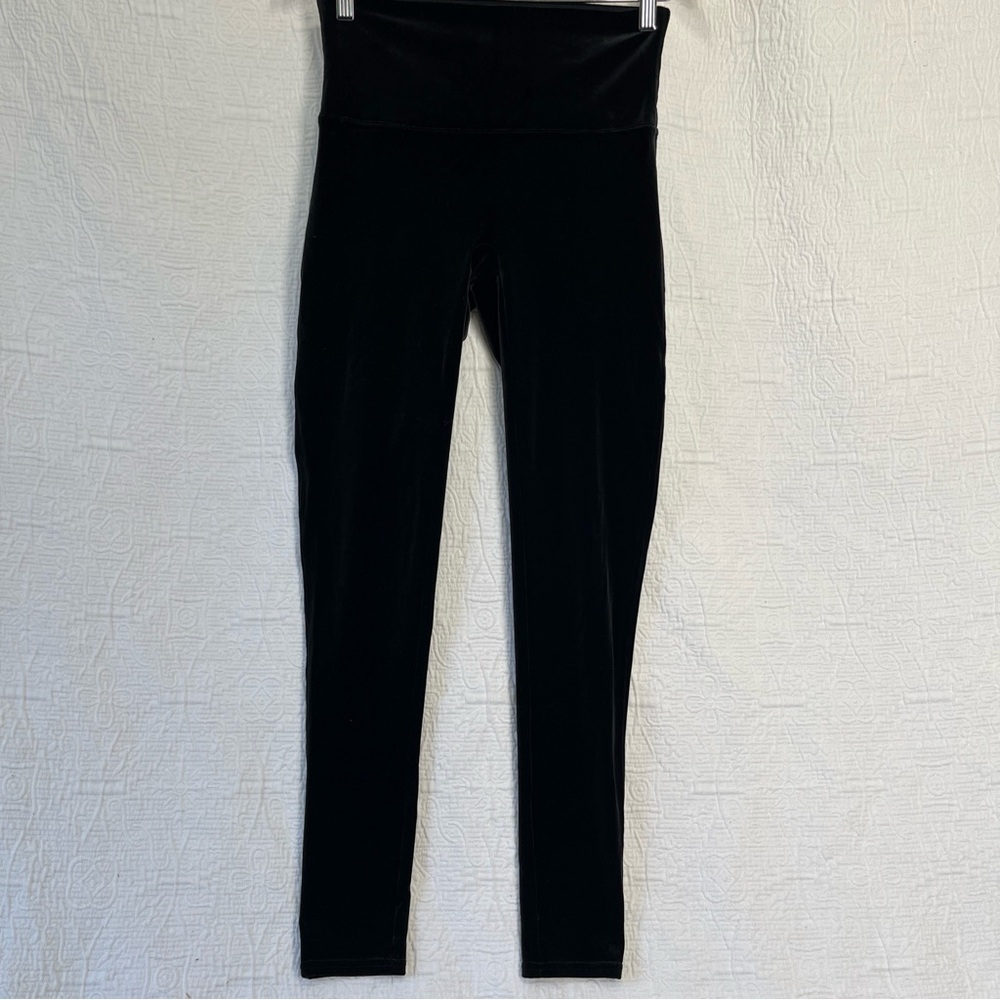 Spanx Black Velvet Leggings Women Size Large Sleek Athletic Cozy Compression L